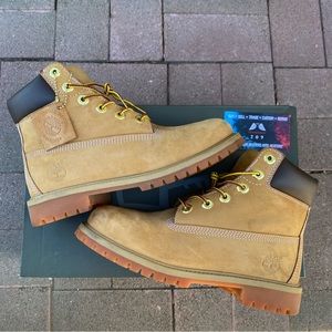 Timberland Wheat Boots 6 Inch Premium Waterproof Size 5